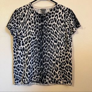 Ann Taylor small leopard print, round neck  blouse ,short sleeves, size L, gray